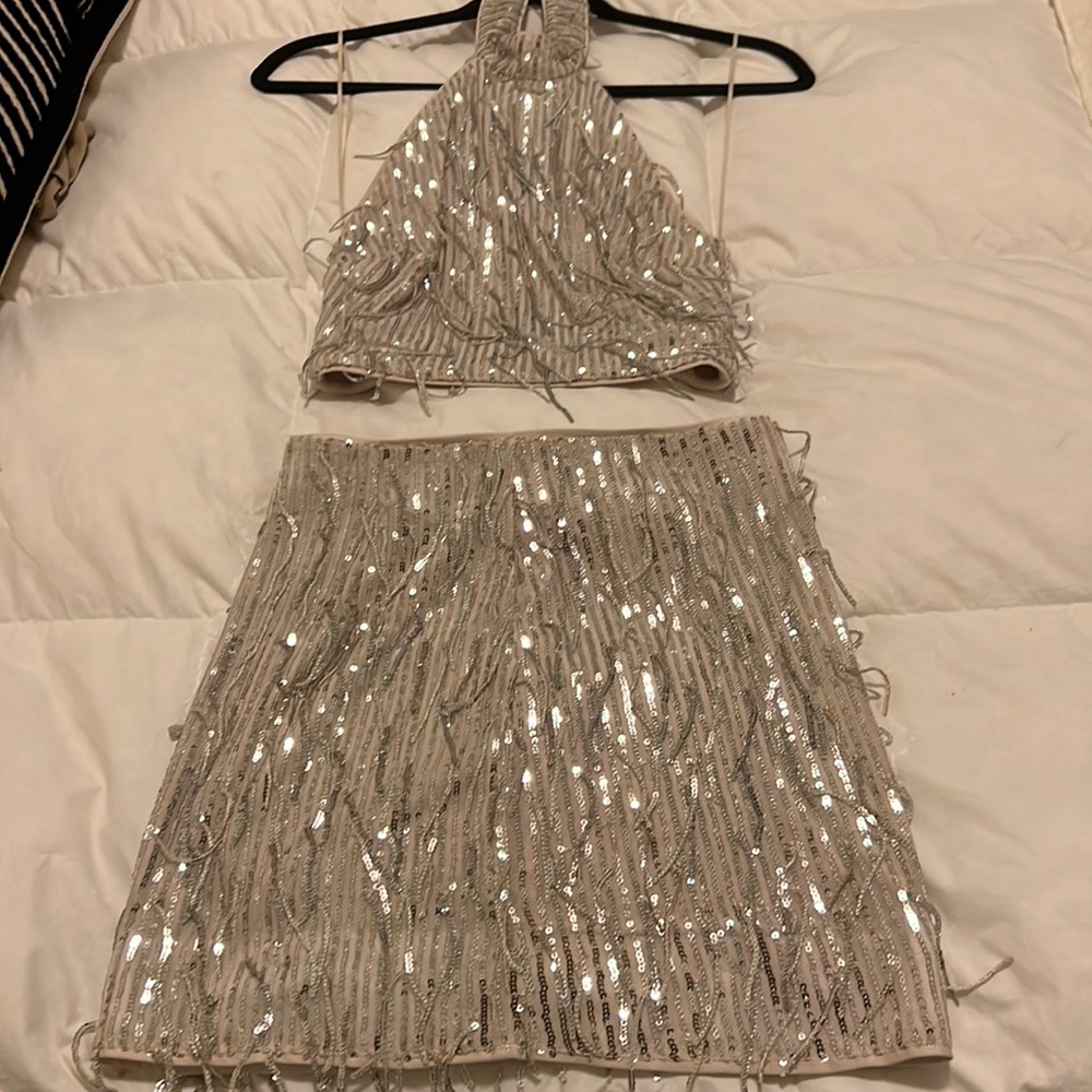GUESS SET - Worn once